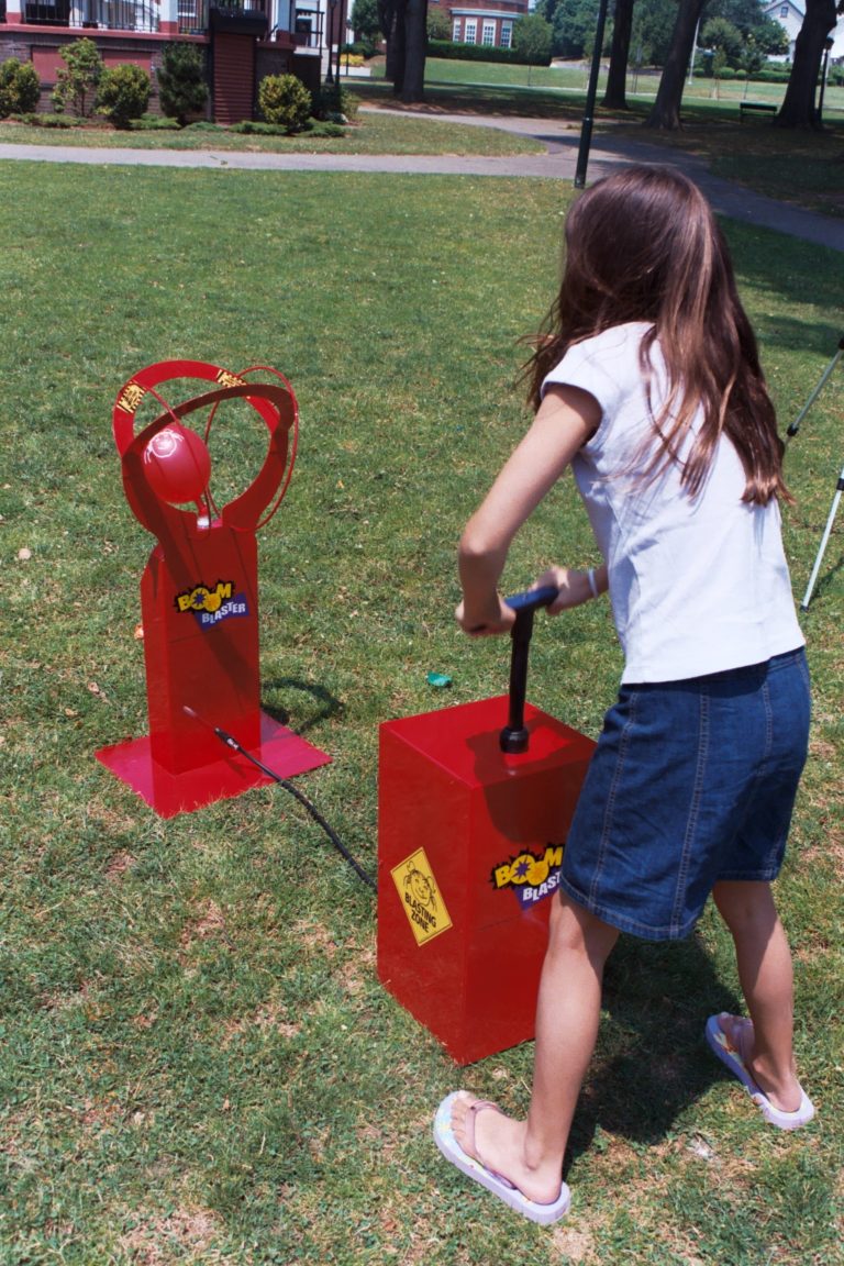 Boom Blaster Pair Carnival Game - The Fun Ones